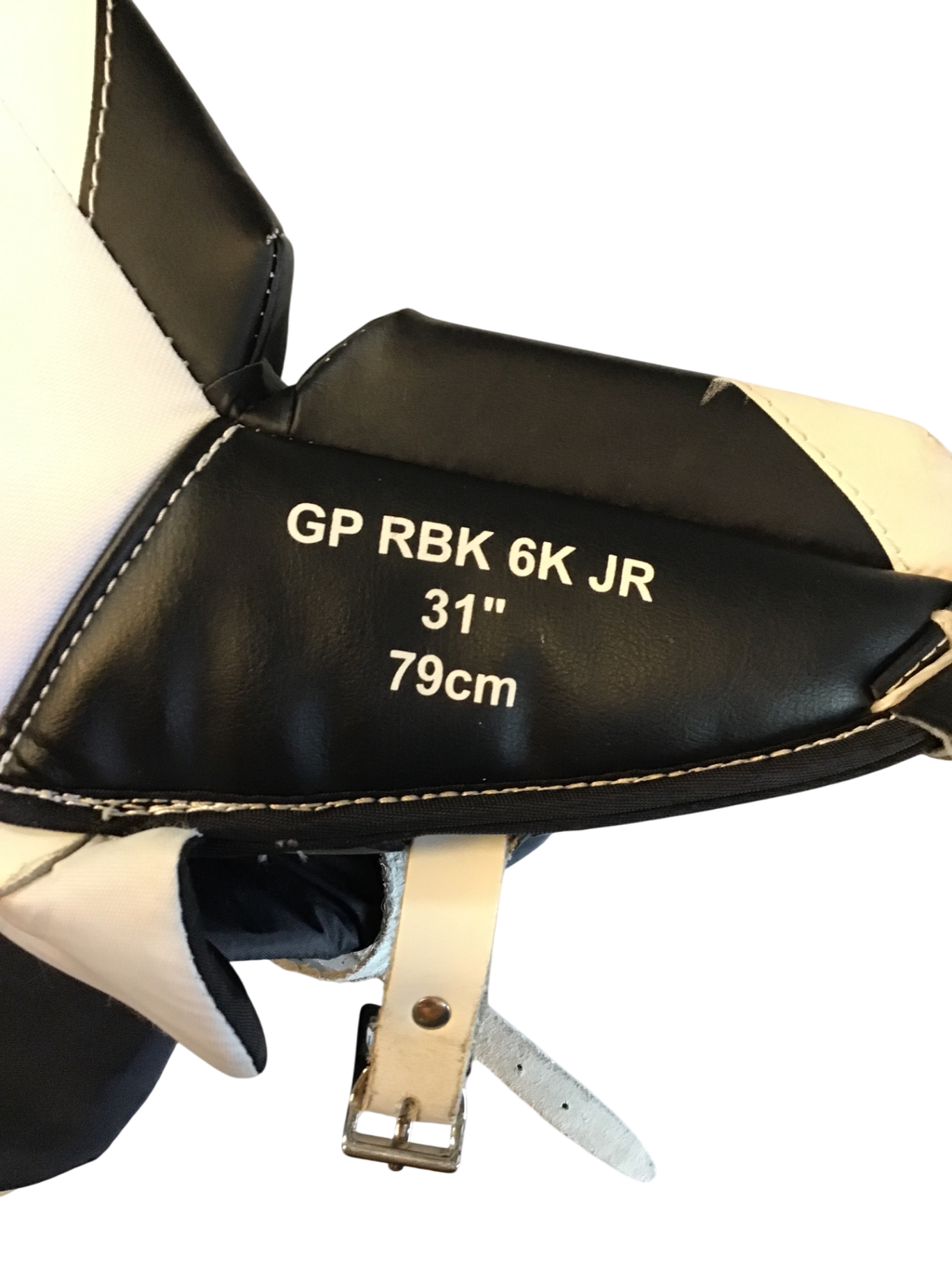 Reebok 6k JR Målvaktsbenskydd 79 cm Svart vit