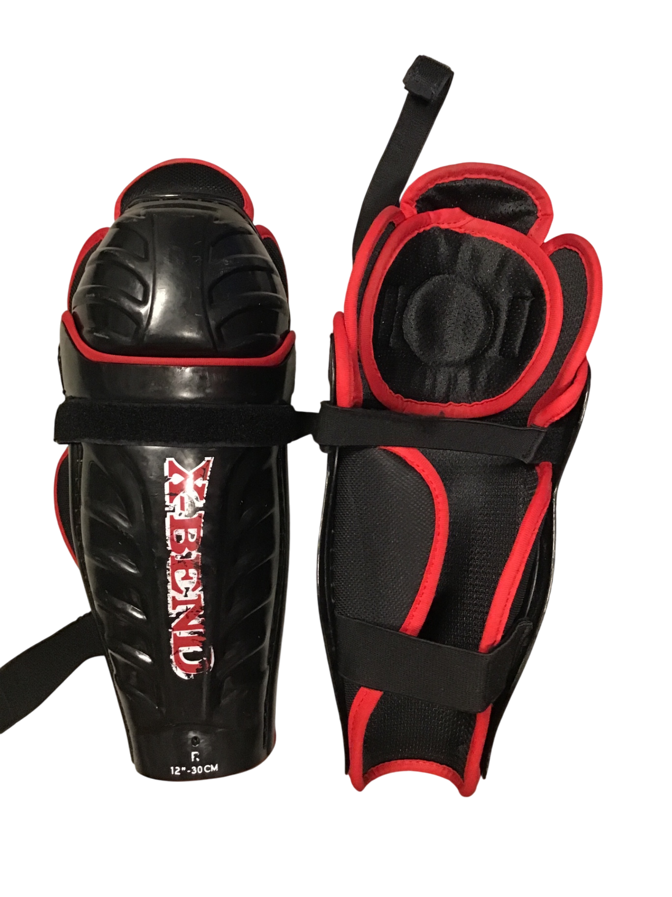 X-bend Benskydd 30 cm Svart röd