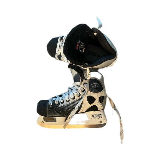 CCM Tacks Skridskor 23 cm Vit svart