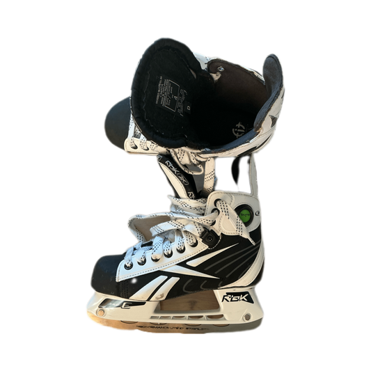 Reebok 5K Skridskor 23,5 cm vit svart
