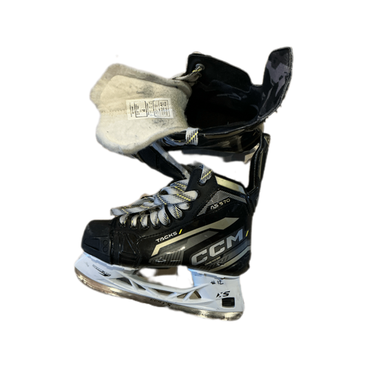 CCM Tacks AS570 Skridskor 23.5 cm Svart grå